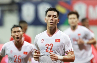 Tuyển Việt Nam 'vượt mặt' Thái Lan tại AFF Cup 2024