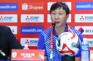 HLV Kim Sang-sik: Tuyển Việt Nam đến Thái Lan để vô địch AFF Cup