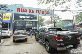 Làm không ngơi tay, thợ rửa xe, cắt tóc 'hái' ra tiền ngày giáp Tết