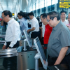 Các bước để lên máy bay không cần giấy tờ
