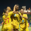 Cầu thủ Việt kiều Lào lần đầu tiên đá chính ở V.League