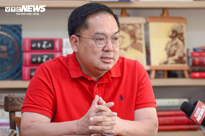 ong-hoang-nam-tien-1-08152842