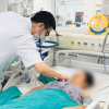 Suýt chết sau mũi tiêm ở phòng khám tư