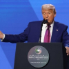 Ông Trump tuyên bố dỡ bỏ trừng phạt Syria, hướng tới bình thường hóa quan hệ