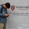 Sinh viên quốc tế ảnh hưởng thế nào khi Harvard bị buộc dừng tuyển sinh?