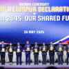 Thủ tướng cùng các nhà lãnh đạo ký Tuyên bố 'ASEAN 2045: Tương lai chung của chúng ta'