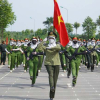 'Bóng hồng' công an tập luyện dưới nắng gắt chuẩn bị cho lễ duyệt binh 2/9