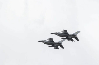 Không quân Ukraine thừa nhận máy bay chiến đấu Nga vượt trội hơn F-16