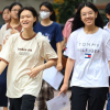 Ngày cuối thi lớp 10 công lập, sĩ tử lo đề Toán 'khó nhằn'
