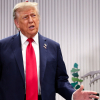 Tổng thống Trump: Tất cả mọi người nên rời Tehran ngay lập tức