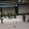 Khám xét nhà trùm giang hồ cộm cán Vi 'ngộ' ở Thanh Hóa
