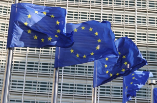 Gói trừng phạt Nga thứ 18 của EU vẫn bế tắc