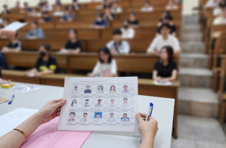 Hai thí sinh ở Hà Nội, Ninh Bình điểm tốt nghiệp cao nhất cả nước