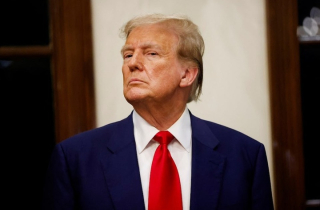 Hạ viện Mỹ thông qua yêu cầu của ông Trump về việc cắt giảm viện trợ nước ngoài