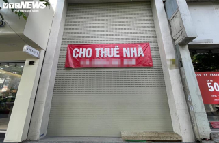 Giá nhà cho thuê leo thang, người ở trọ còng lưng gánh