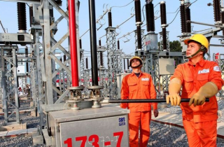 Tiêu thụ điện lại tăng cao kỷ lục