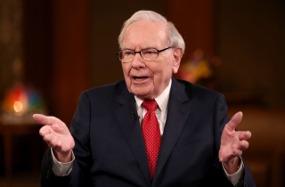 Warren Buffett rung lên hồi chuông cảnh báo ở Phố Wall