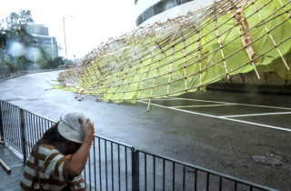Bão Wipha tấn công Hong Kong, Trung Quốc sơ tán gần 280.000 người