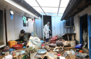 Gần 20 người thiệt mạng và mất tích do lũ lụt tại Hàn Quốc