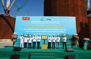 Khát vọng vươn mình từ những đại hội