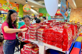 Bánh trung thu mở bán sớm 3 tháng