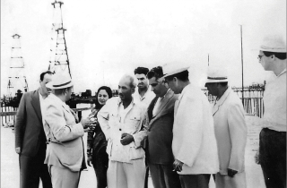 Từ mong ước của Người đến tầm vóc Petrovietnam