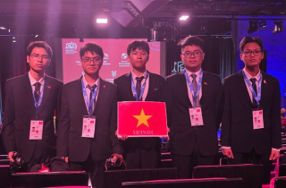 Giành 5 huy chương, tuyển Việt Nam lọt top 10 Olympic Vật lý quốc tế 2025