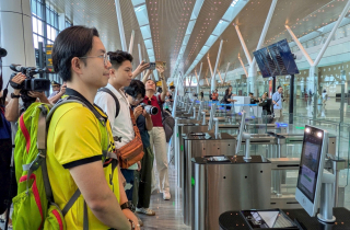 Nhà ga T3 sân bay Tân Sơn Nhất áp dụng xác thực điện tử và nhận diện sinh trắc học