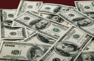 Giá USD ngân hàng chạm 26.400 đồng, cao nhất từ trước đến nay