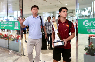 Đội tuyển U23 Việt Nam về nước sau chiến thắng tại giải Đông Nam Á