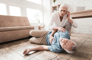 Dấu hiệu trước khi đột quỵ tuyệt đối không thể xem nhẹ