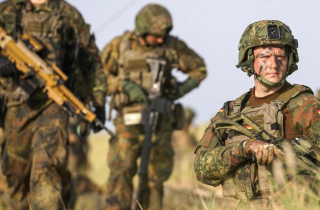 Đức tăng mạnh số lượng tân binh theo kế hoạch của NATO