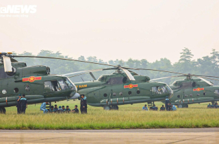 Phi đội trực thăng Mi-8, Mi-17 rèn đội hình trên không, sẵn sàng cho đại lễ 2/9