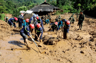 Lũ quét kinh hoàng ở Điện Biên: Tìm thấy thi thể hai anh em ruột bị vùi lấp