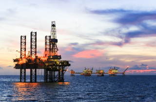 Xu hướng chuyển dịch năng lượng trong lĩnh vực dầu khí: Cơ hội và định hướng cho Petrovietnam
