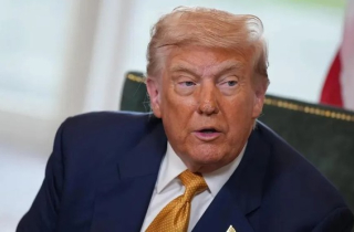 Sa thải quan chức Bộ Lao động, Tổng thống Mỹ Donald Trump bị chỉ trích