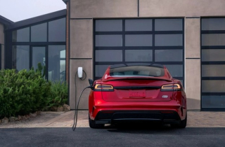 Tesla âm thầm khai tử 2 mẫu xe điện chủ lực tại châu Âu