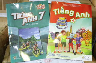 Triệt phá đường dây sản xuất, buôn bán hơn 185.000 cuốn sách giáo khoa giả