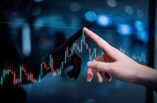 VN-Index lập đỉnh lịch sử mới