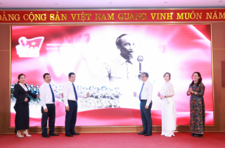 Hà Nội ra mắt nền tảng số tích hợp nhiều tiện ích phục vụ A80