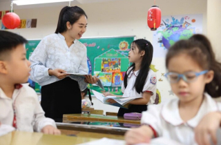 Các trường phổ thông công lập được dạy một số môn bằng tiếng nước ngoài