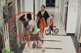 Bắt giữ gã đàn ông xăm trổ hành hung phụ nữ tại chung cư Hà Nội