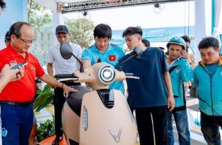 'Ngày hội thu xăng đổi điện' phủ sóng khắp ba miền trong tháng 8