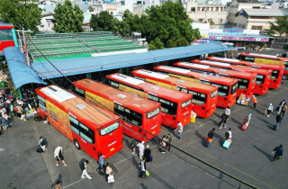 Các nước bỏ xe giường nằm vì có tàu siêu tốc, người Việt vẫn cần xe này