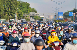 Hà Nội tổng rà soát số lượng ô tô, xe máy chạy xăng