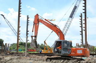 Đồng loạt thi công dự án cải tạo rạch ô nhiễm bậc nhất TP.HCM