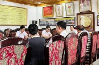 Nữ điều dưỡng bị người nhà bệnh nhân hành hung lúc nửa đêm