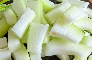 Mùa thu nên ăn thường xuyên 3 món ăn dưỡng phổi để phòng ho, rát cổ