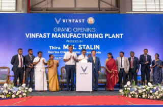 Vinfast có 'căn cứ' đầu tiên xuất khẩu xe điện tại Nam Á, Trung Đông, châu Phi