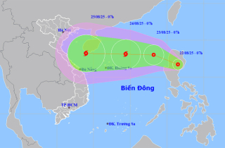 Áp thấp nhiệt đới sắp vào Biển Đông, khả năng mạnh lên thành bão số 5